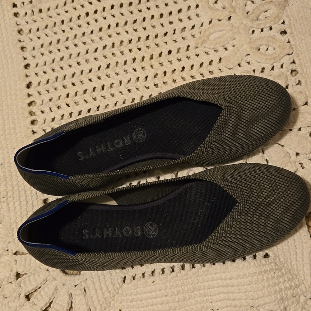 Rothy's grey flats